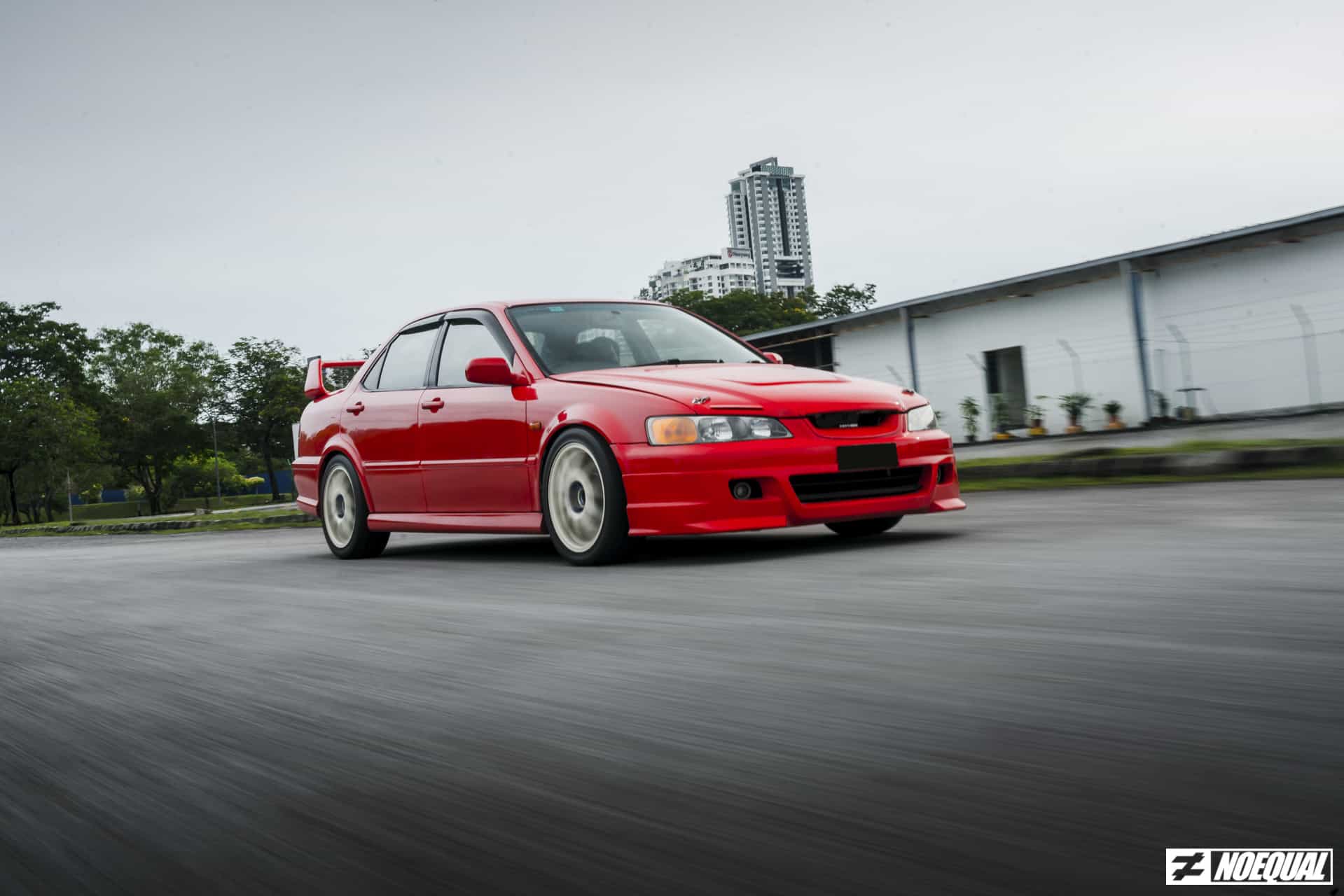 The Family R – Honda Accord Euro R