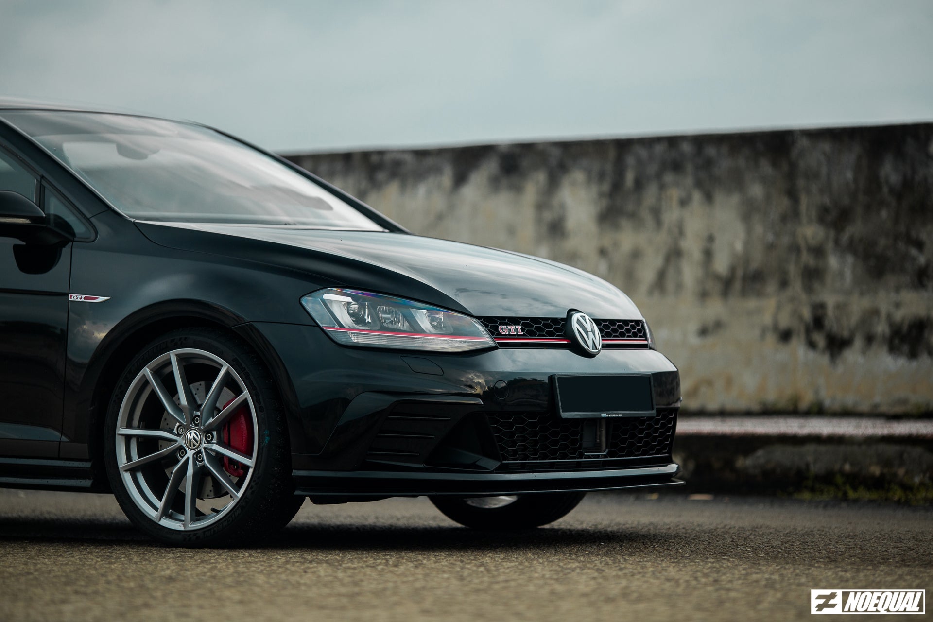 NE Reviews ≠ VW Golf GTI Clubsport S