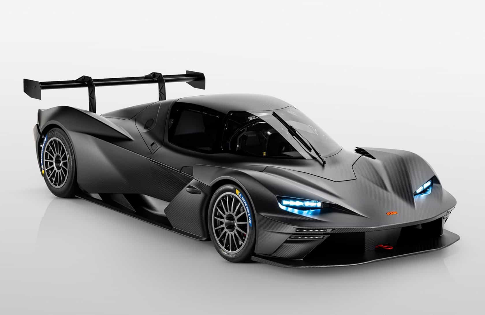 KTM Unveils the New 530HP X-Bow GTX!