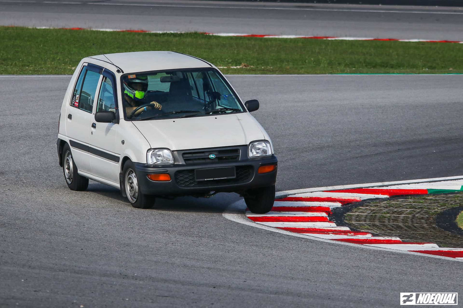Can A Trackday Teach You Anything?
